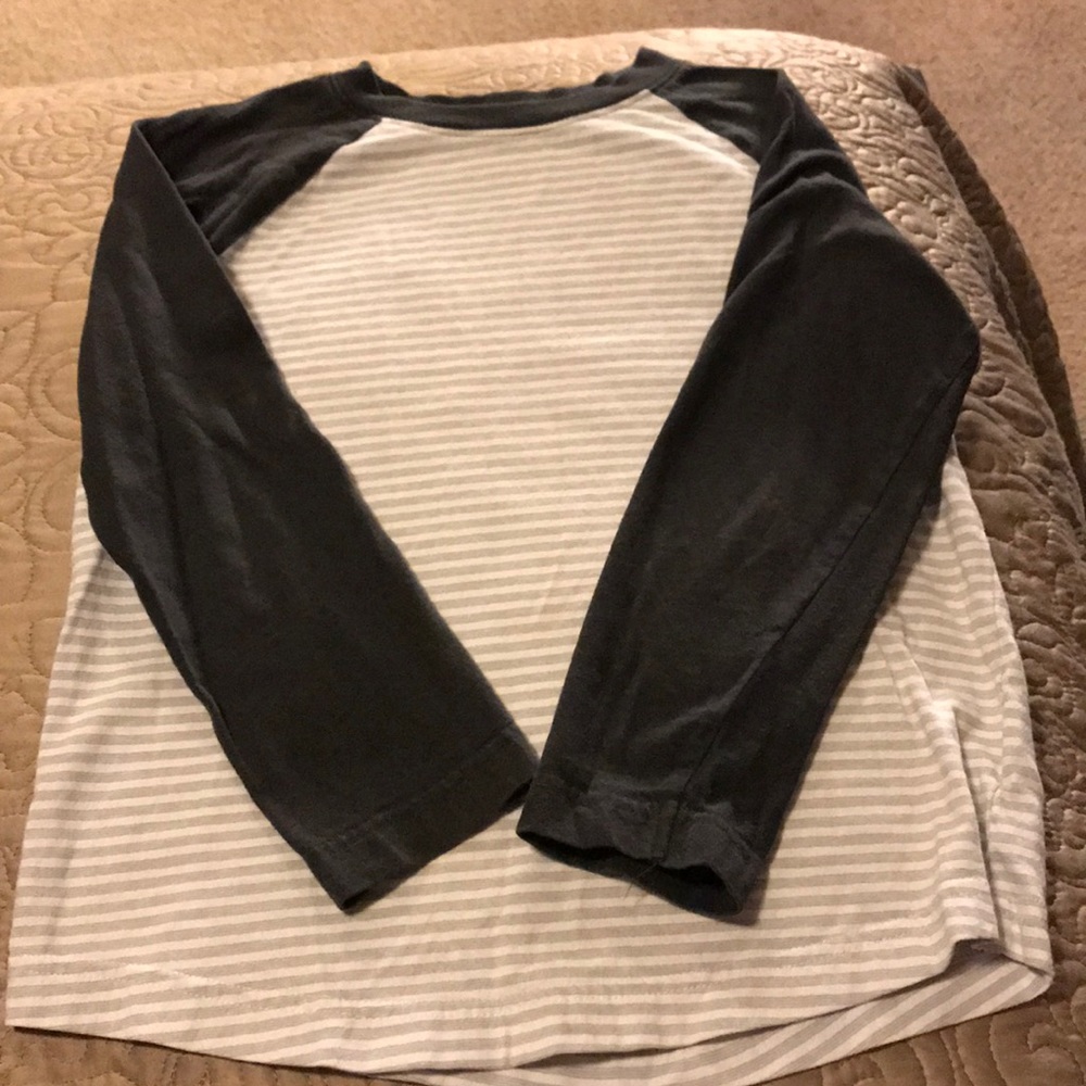 Boys long sleeve raglan tee